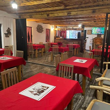 Etno Village Dolina Srece Vitez Ngoại thất bức ảnh