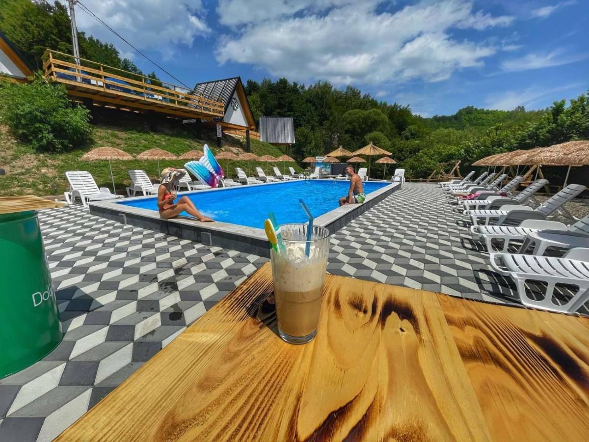Etno Village Dolina Srece Vitez Ngoại thất bức ảnh
