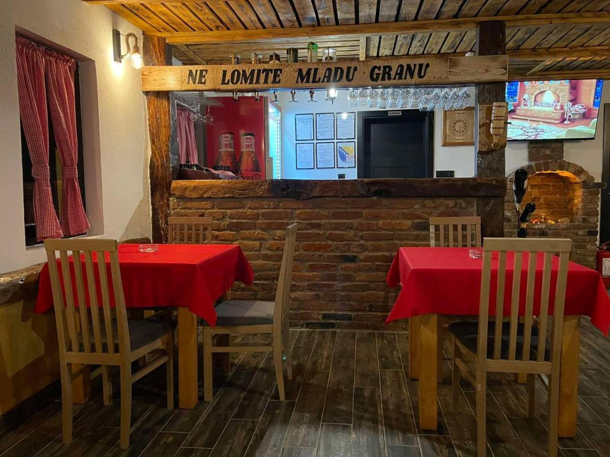Etno Village Dolina Srece Vitez Ngoại thất bức ảnh